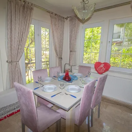 Kelebek Villa, Oezel Havuzlu, * Fethiye