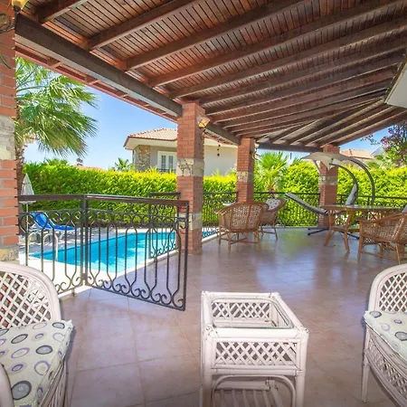 Kelebek Villa, Oezel Havuzlu,